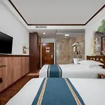 Nostalgia Hotel Beijing- Yonghe Lama Temple