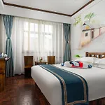 Nostalgia Hotel Beijing- Yonghe Lama Temple