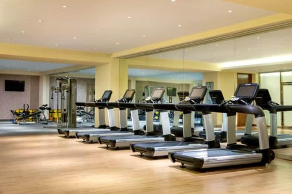 Time Traveller Hotel- Near Yonghe Temple, Ghost Street, Beihai Park, Jingshan Park, Drum Tower, Houhai Bar Street, Tian'anmen Square, Located In Traditional Hutongs, 5 Minutes Away From Subway, Free Laundry Serive Khách sạn 3*