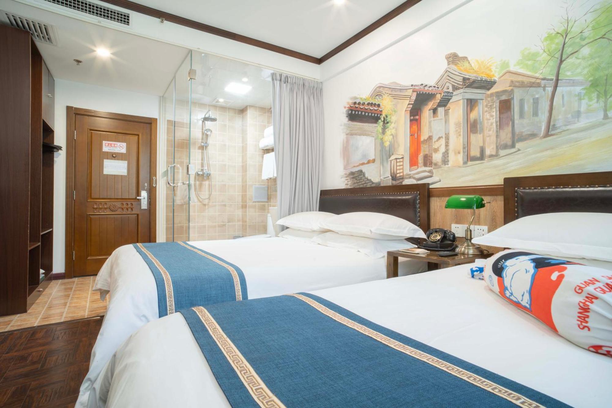 Time Traveller Hotel- Near Yonghe Temple, Ghost Street, Beihai Park, Jingshan Park, Drum Tower, Houhai Bar Street, Tian'anmen Square, Located In Traditional Hutongs, 5 Minutes Away From Subway, Free Laundry Serive Khách sạn Bắc Kinh